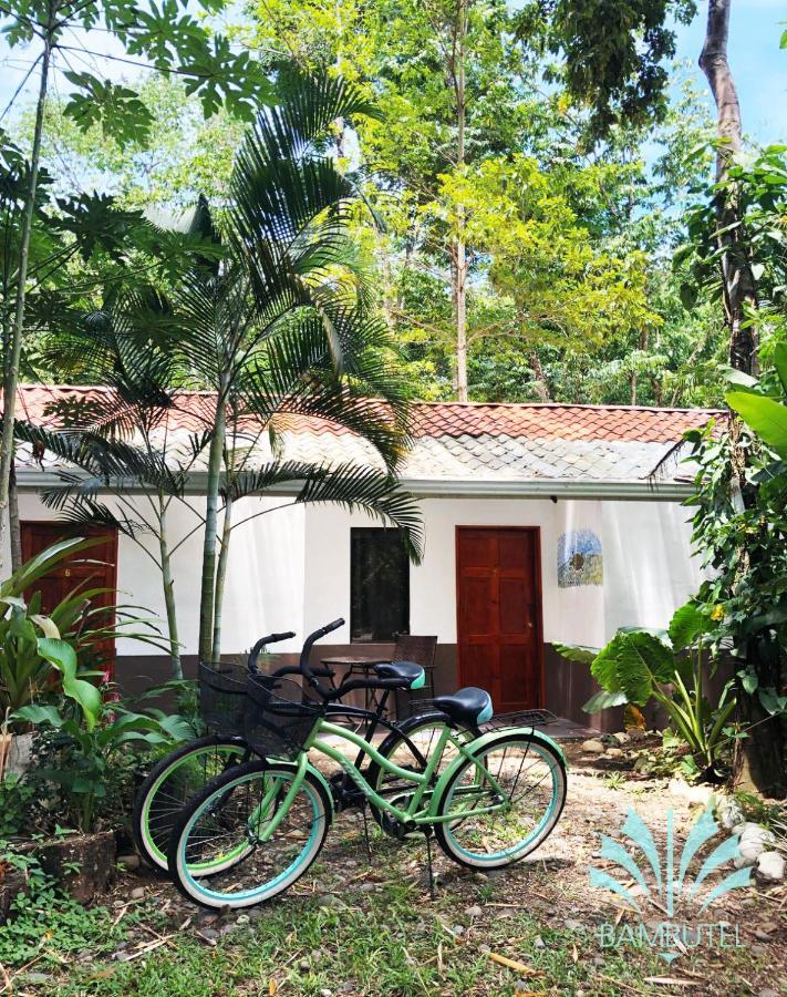 Hotel Bambutel Cocles